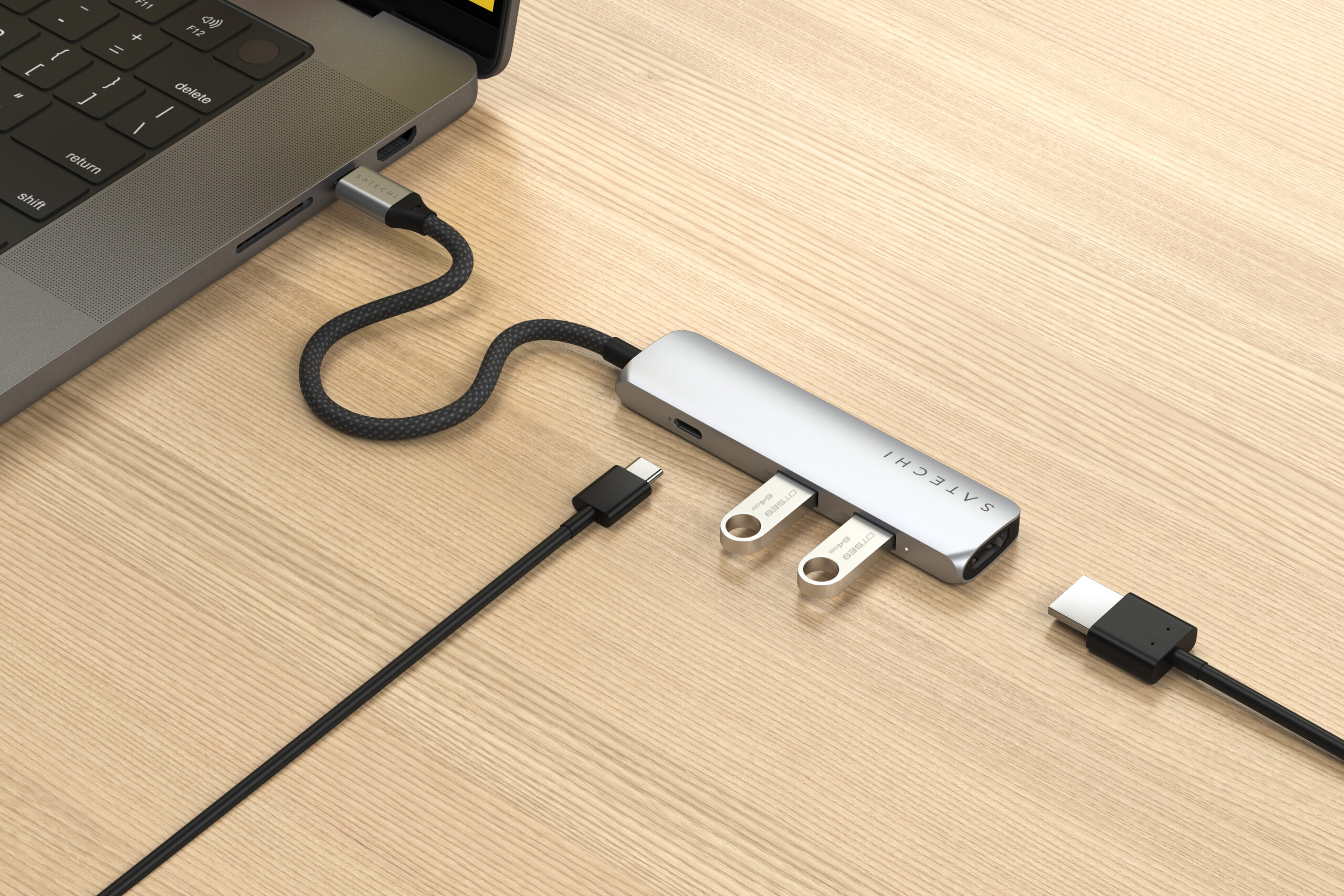 Satechi Adapter USB-C 4w1 z HDMI 4K (Silver)